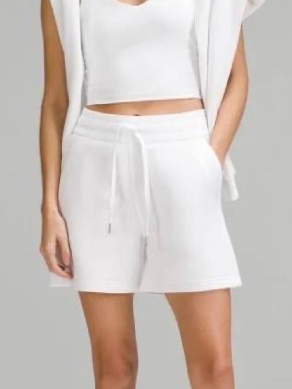 LuLulemon Scuba High Rise Shorts - White - Size 0